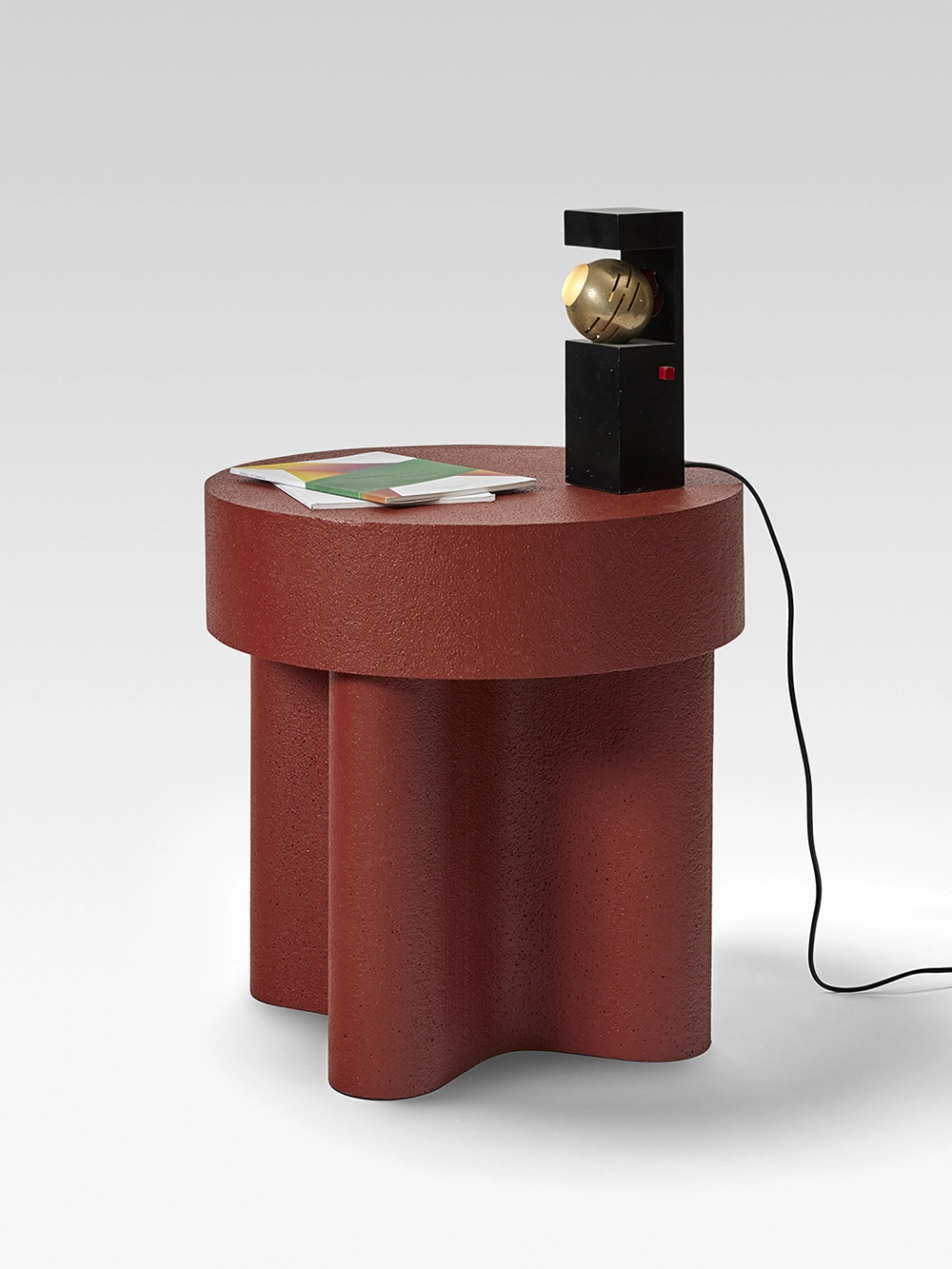 Contrast - Angelo Lelii - Table light - Galerie kreo