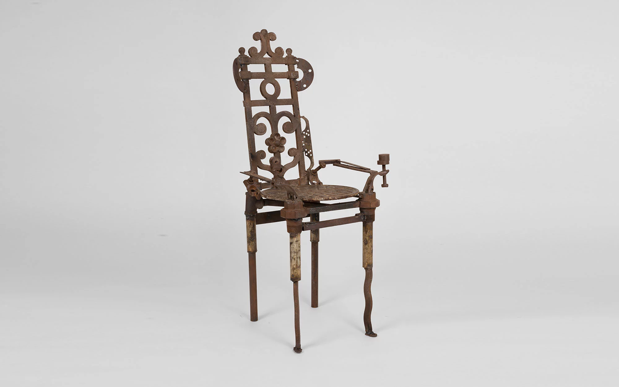 King Chair - Tom Dixon - Seating - Galerie kreo